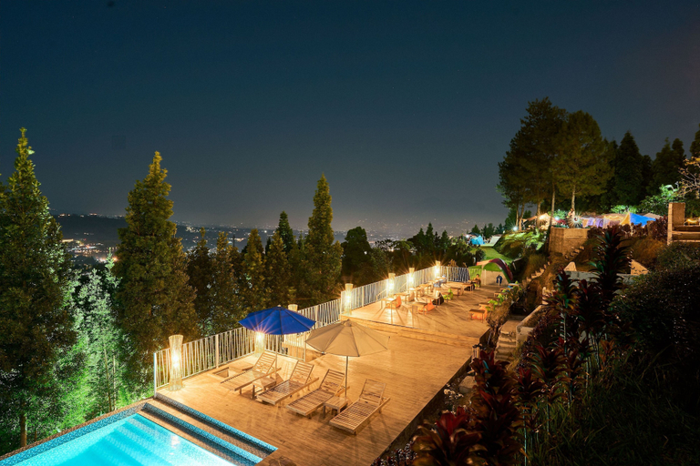Pool 2, Luxcamp Bukit Damar - Puncak By Horison, Bogor