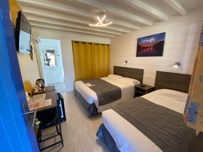 Bedroom 3, Hotel Des 4 Vents, Gard