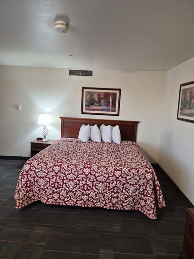 Bedroom 2, Alex Hotel & Suites Anchorage Airport, Anchorage