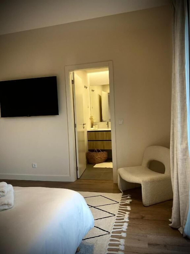 Room 2, So magoito, Sintra
