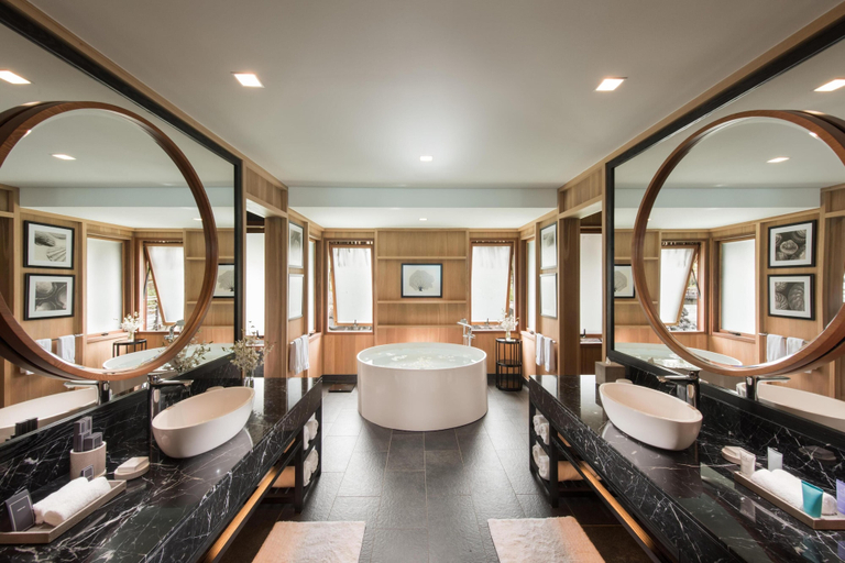 Bathroom 5, Conrad Bora Bora Nui, Bora Bora