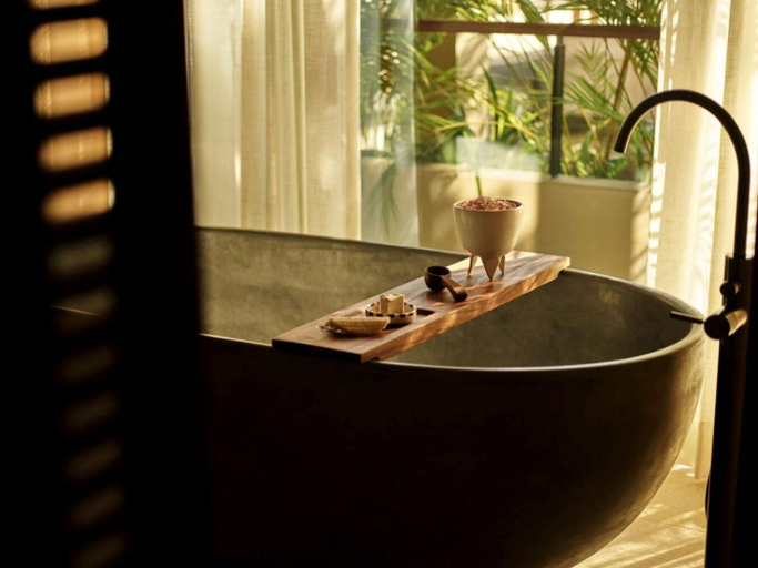 Bathroom 4, Rosewood Mandarina, Compostela