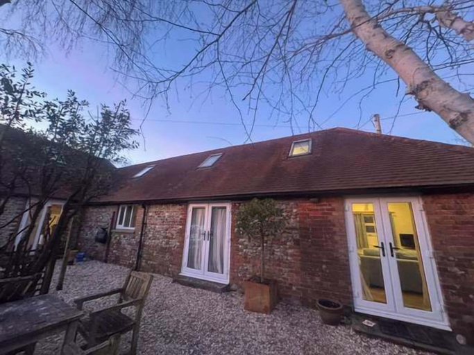 Room 4, The Dairy - Spacious 3 bed Barn in Sidlesham, West Sussex