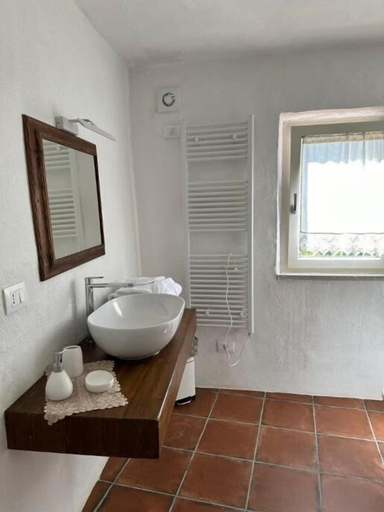 Bathroom 5, resort nuvola srls, Campobasso