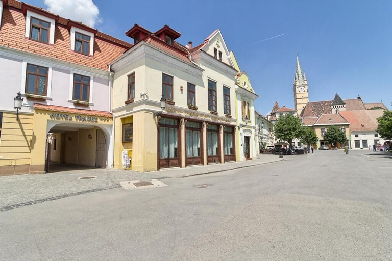 Exterior & Views, Hotel Traube, Medias
