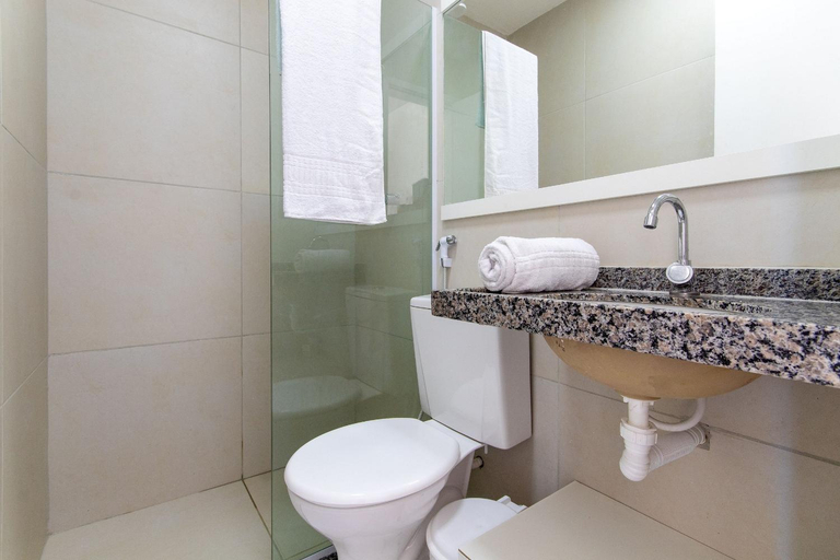 Bathroom 5, Beach Townhouses 4 - Duplex in Porto das Dunas by Carpediem, Aquiraz