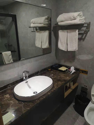 Bathroom 4, Tonglu Hongqi JC Hotel, Hangzhou