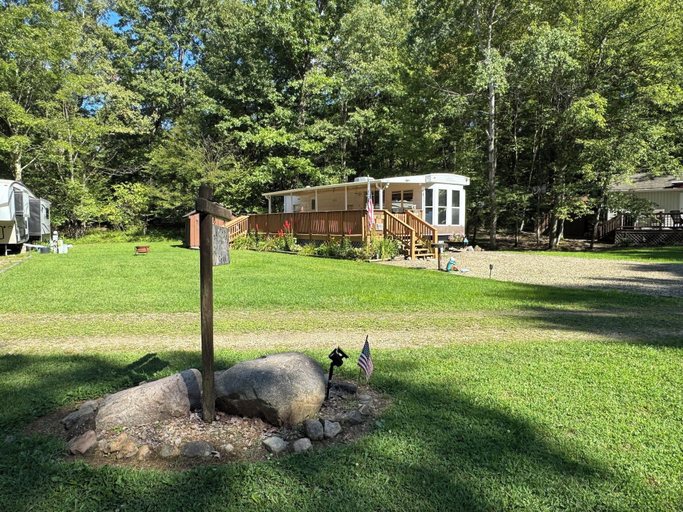 Exterior, Meadville Campground LLC, Crawford
