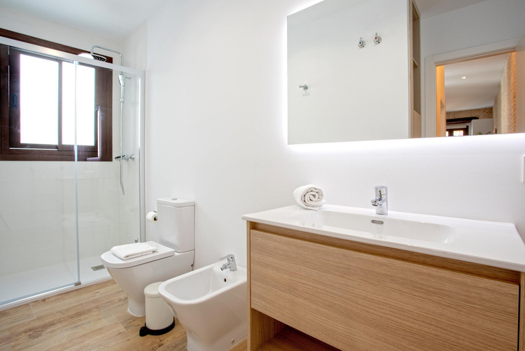 Bathroom 4, Genteel Home Santas Patronas, Sevilla