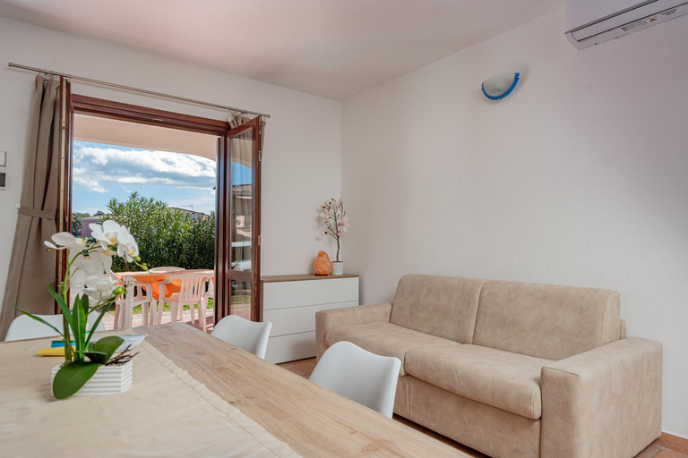 Others 5, Residence Stella Marina, Nuoro