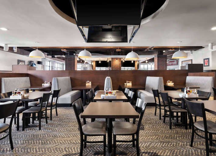 Food & Drinks 5, Hilton Garden Inn Bloomington, Monroe