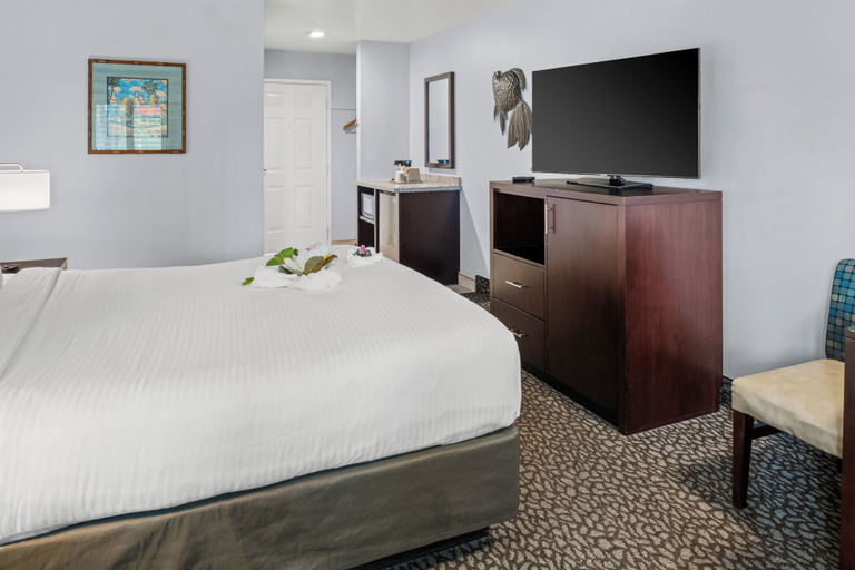Bedroom 3, Morro Shores Inn And Suites, San Luis Obispo