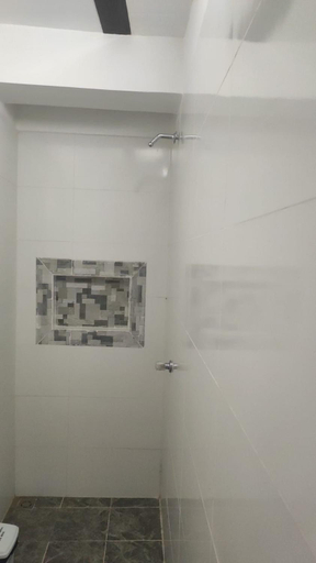 Shower 3, Hostal Manantiales La Esperanza, Cocorná