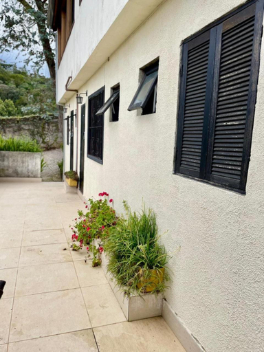 Others 4, Maison France, Campo Limpo Paulista