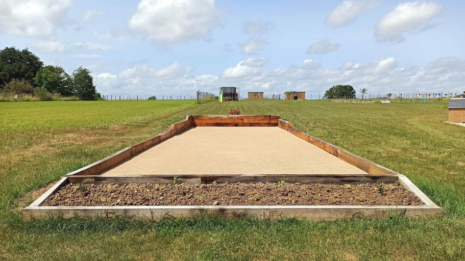 Children's play area - outdoor, Le puits du Bréneau, Indre-et-Loire
