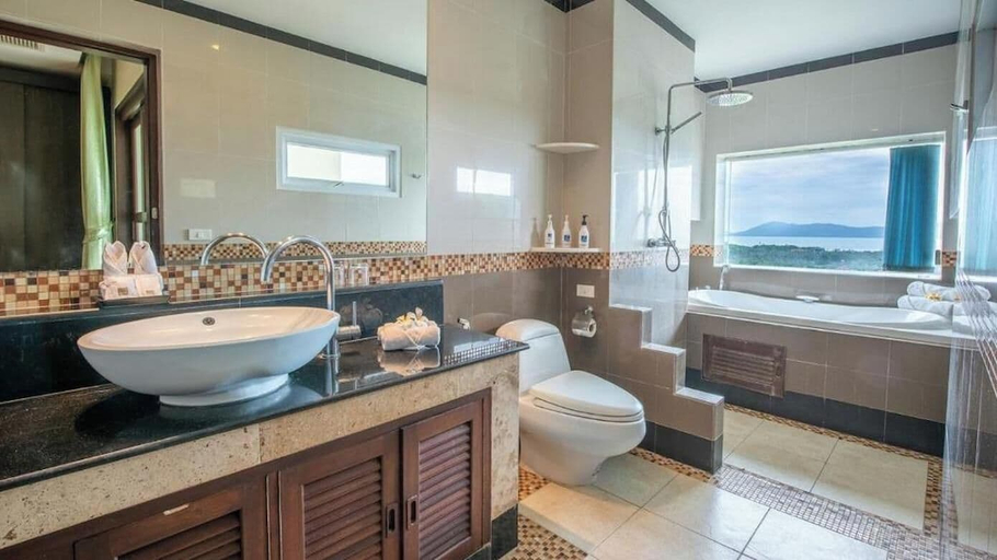 Bathroom 5, Koh Samui Tower, Ko Samui