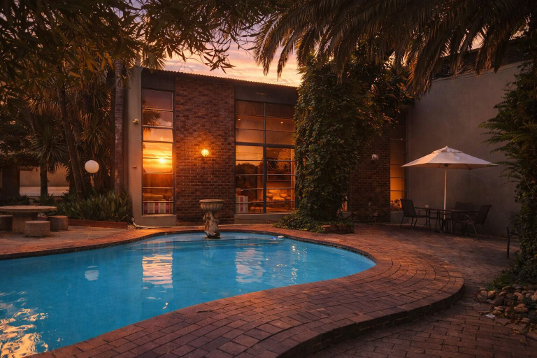 Sport & Beauty 1, African Moon Corporate House, Ekurhuleni