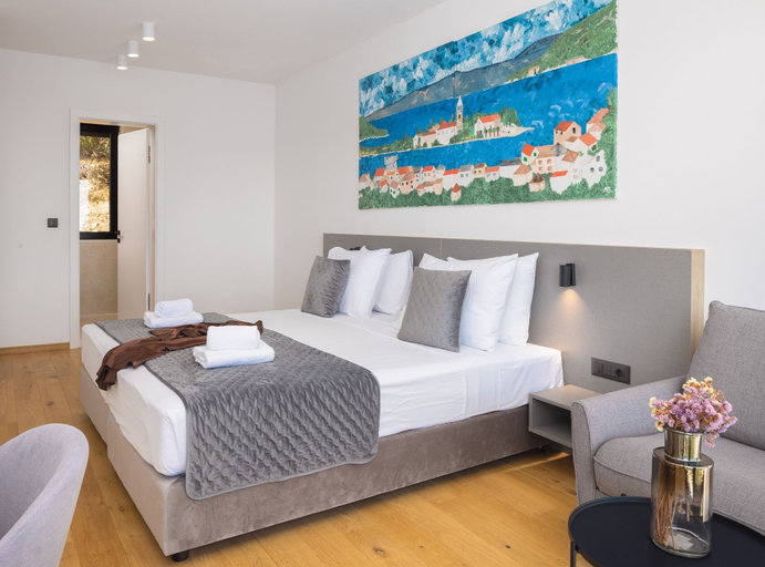Room 5, Breathtaking Villa Vis, Vis