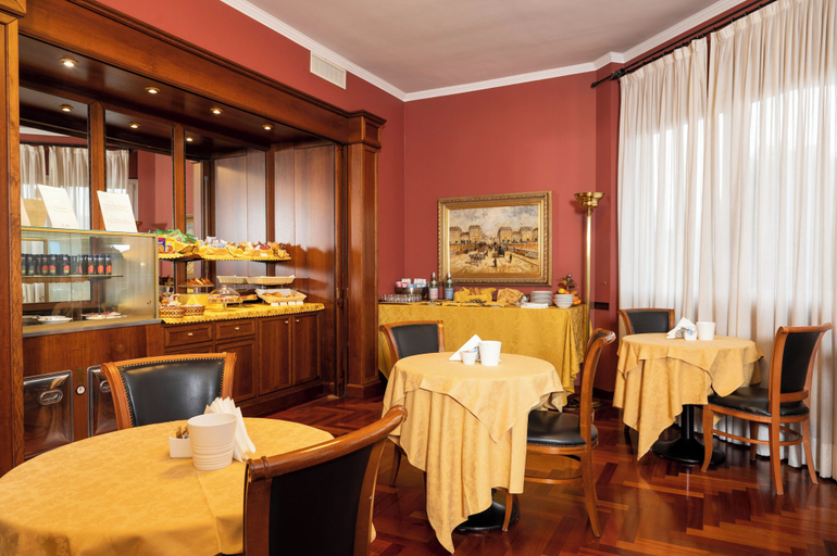 Food & Drinks 4, Maxim Hotel, Milano
