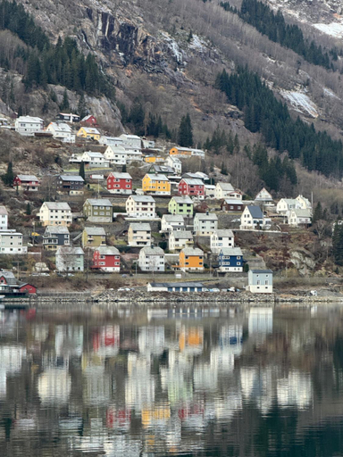 Others 4, Trolltunga Studios, Odda