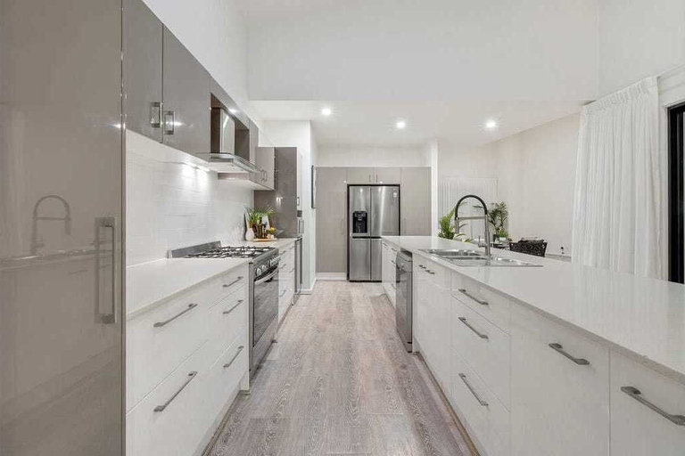 Private kitchen 2, Longboard Coastal Retreat, Tweed Heads