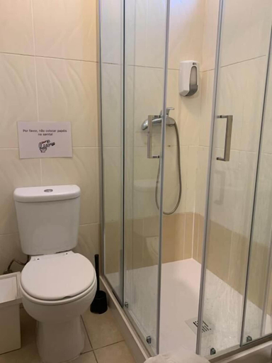 Bathroom 3, Meeting Hostel, Figueira da Foz