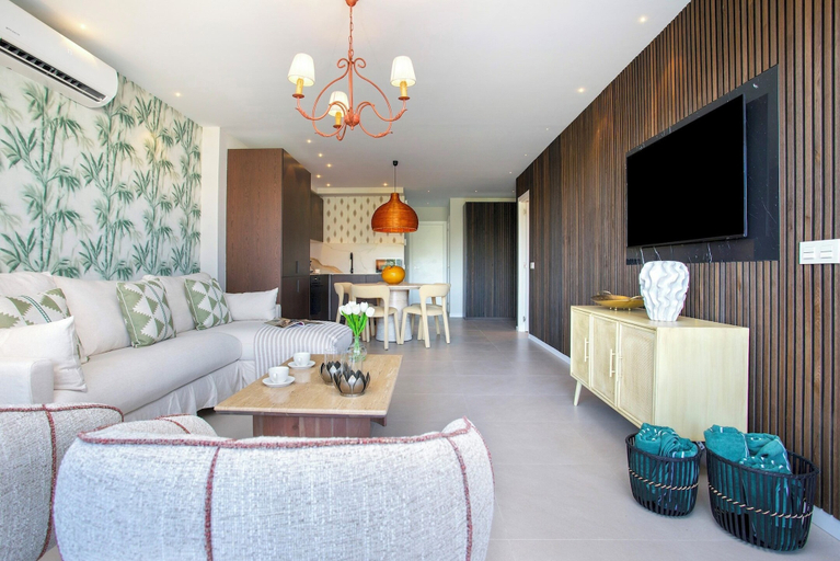 Interior 2, Amazing 3BD apt and Pool. Señorío de Aloha, Málaga
