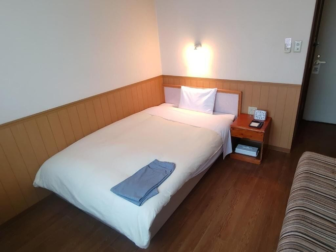 Bedroom 4, Lasting Hotel, Kushiro City