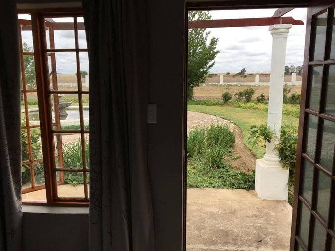 Interior 5, Rhino Creek Estate, Mangaung