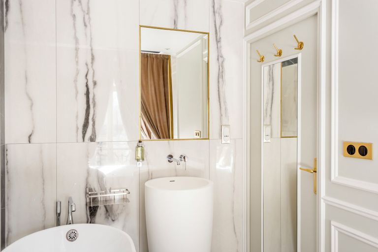Bathroom 3, Merveil Luxury Suites - Septembre I-II, Paris