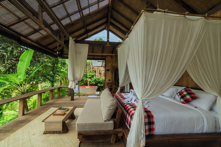 Room 1, LeLangit Eco Cabin, Karangasem