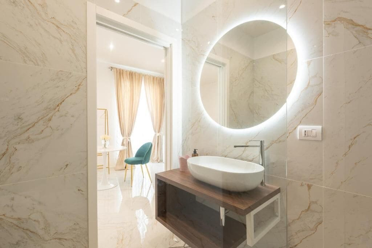 Bathroom 4, Quattro Perle, Bari