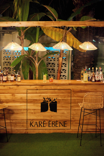 Food & Drinks 4, LE KARE EBENE, Cotonou