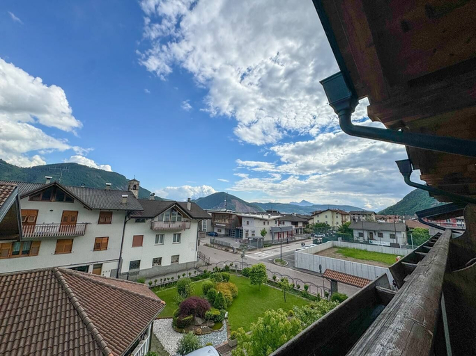Exterior 2, HC HOTEL GARNI ROOM AND APARTMENT, Trento