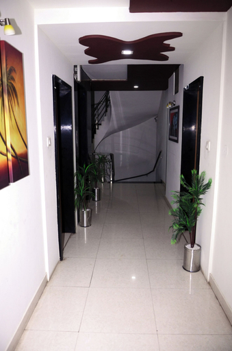 Others 5, Hotel Crown, Rajkot