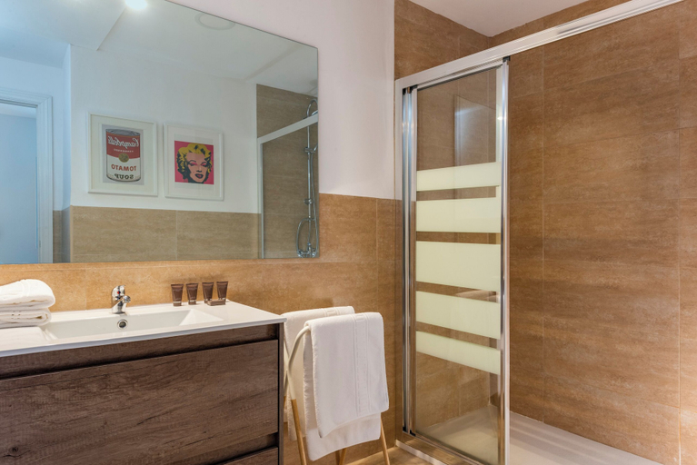 Bathroom, Genteel Home Conde de Ibarra, Sevilla
