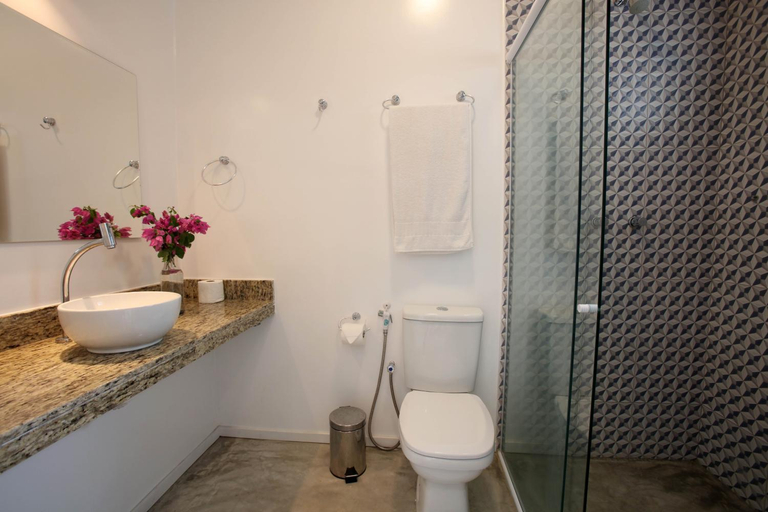 Bathroom, Saint Germain Wind Residence, Amontada