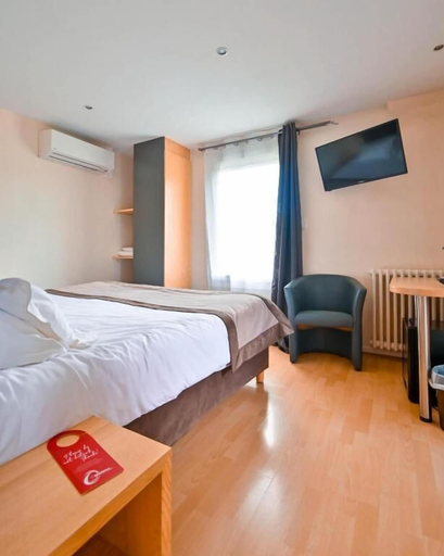 Bedroom 3, The Originals Boutique, Hôtel du Pont Roupt, Mende, Lozère