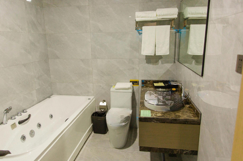Bathroom 4, Tonglu Hongqi JC Hotel, Hangzhou