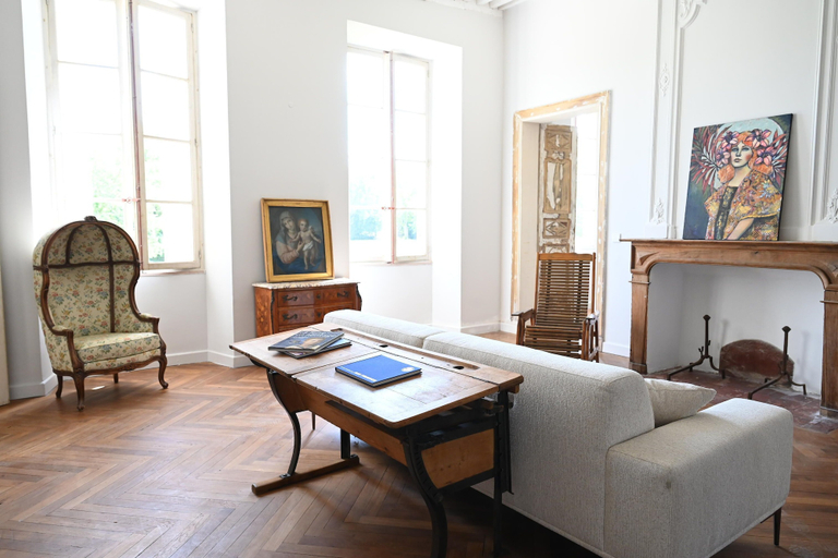 Living area, Château de Scalibert, Tarn