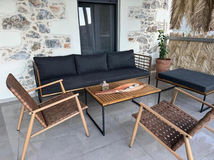 Terrace/patio 2, South Palms luxury village house, Crete