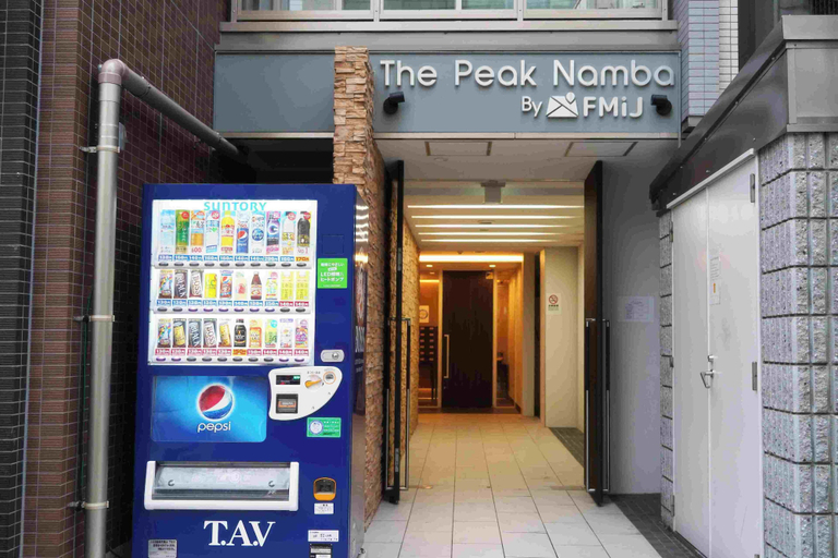 Exterior detail, The Peak Namba, Osaka