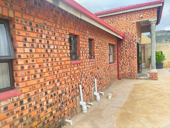 Property grounds 2, Lethabo Mountain View Guest House Cheap, Thabo Mofutsanyane