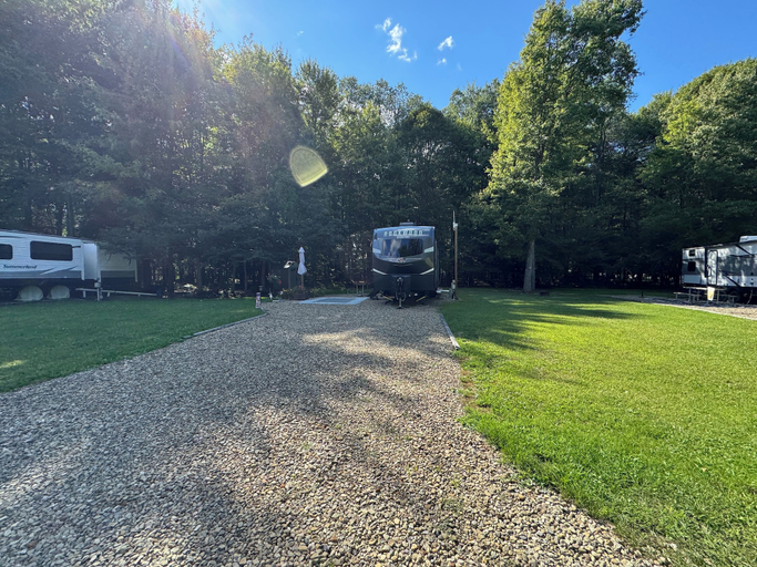 Property grounds 4, Meadville Campground LLC, Crawford
