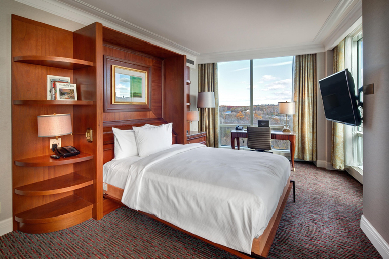 Bedroom 3, Hilton Lac-Leamy, Communauté-Urbaine-de-l'Outaouais
