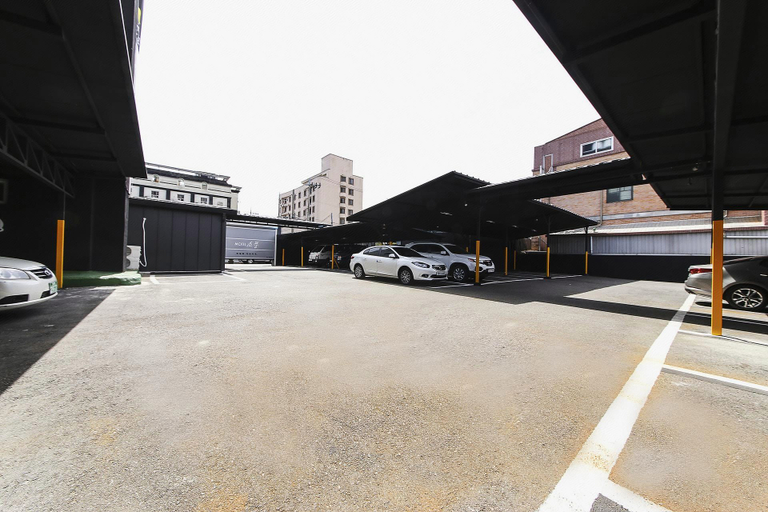 Public Area 3, Iksan Sopung, Iksan