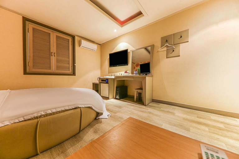 Bedroom 2, Cheonan Kalton, Cheonan