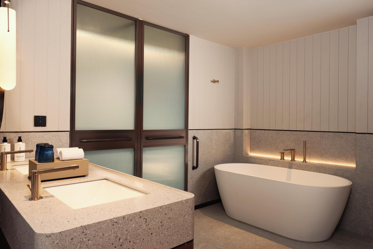 Bathroom 5, Canopy By Hilton Bangkok Sukhumvit, Khlong Toey