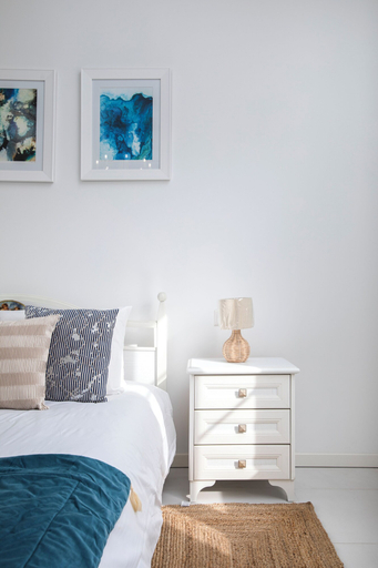 Room 2, Stylish Classic Townhouse with Terrace, Saint Paul's Bay