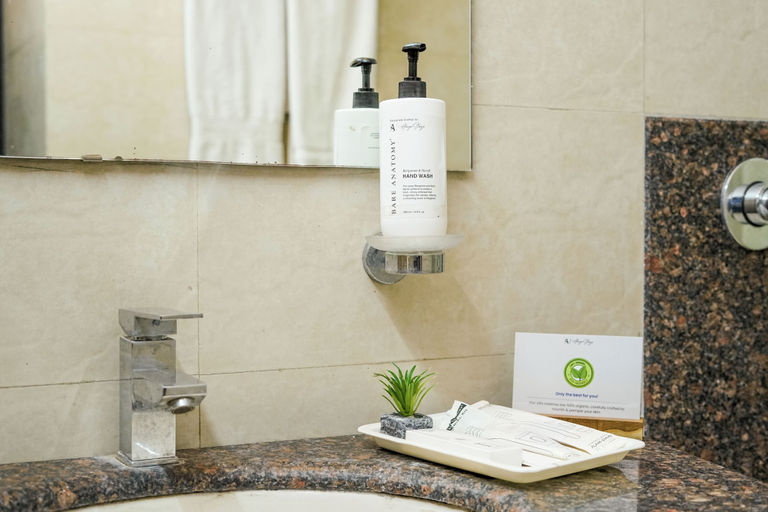 Bathroom 5, Alaya Stays 3BHK Golden Meadow Villa, Solan